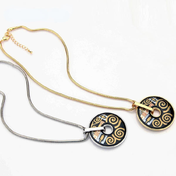 Hot Selling Fashion Bohemia Style Round Snake Chain Vintage Black Printed Pattern Design Necklaces & Pendants For Women Jewelry