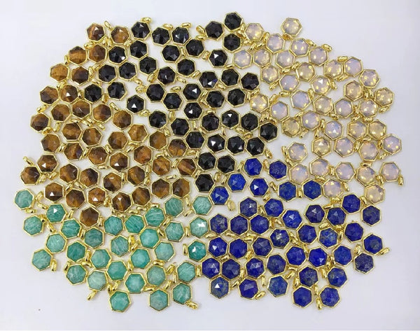 Wholesale Charms Natural Stone Links Agate Lapis Hexagon Round Faceted Cutting Mix Gemstone Pendants for Necklace