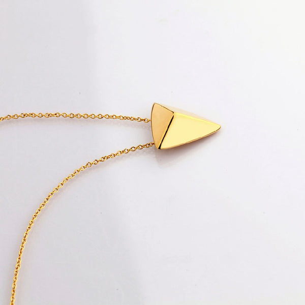 16in Choker Triangular Vertebra Pendants Necklace for Women/Girls Stainless Steel Gold Color Chain Charm Fashion Jewelry