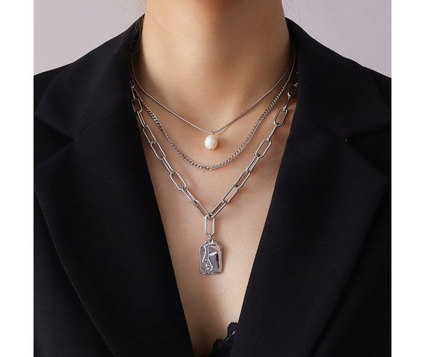 Fashion Trendy Collar Jewelry 3 Layers Geometric Face Natural Pearl Pendant Clavicle Link Chain Layered Necklace