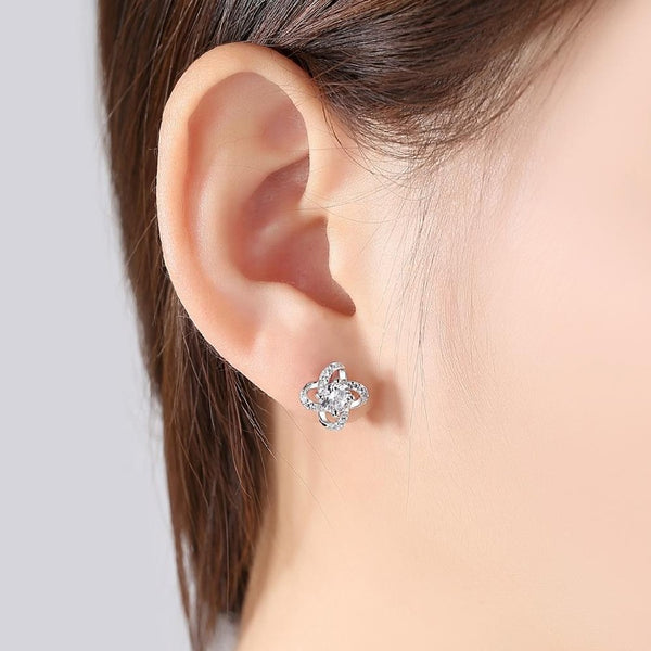 Simple Flower Shape Silver Zircon High Quality Genuine 925 Sterling Silver Stud Earrings