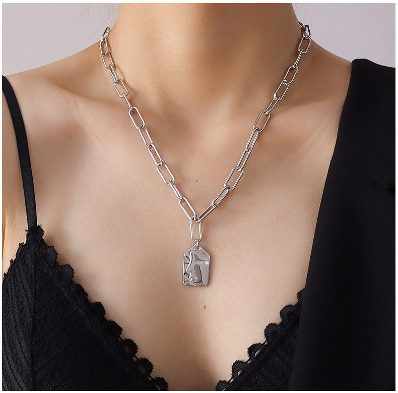 Fashion Trendy Collar Jewelry 3 Layers Geometric Face Natural Pearl Pendant Clavicle Link Chain Layered Necklace