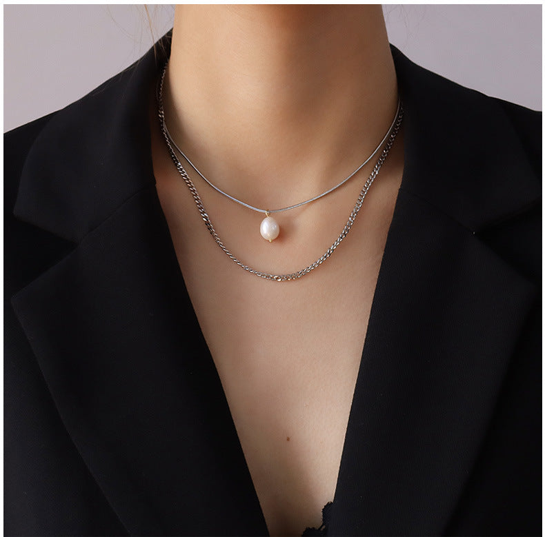 Fashion Trendy Collar Jewelry 3 Layers Geometric Face Natural Pearl Pendant Clavicle Link Chain Layered Necklace