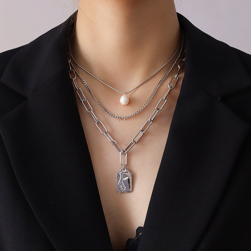 Fashion Trendy Collar Jewelry 3 Layers Geometric Face Natural Pearl Pendant Clavicle Link Chain Layered Necklace