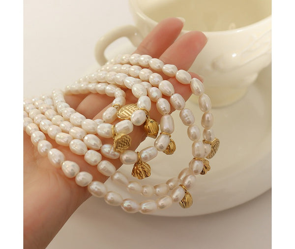 New Lucky Wealthy Gold Word Pendant Natrual Freshwater Pearl Necklace for Women