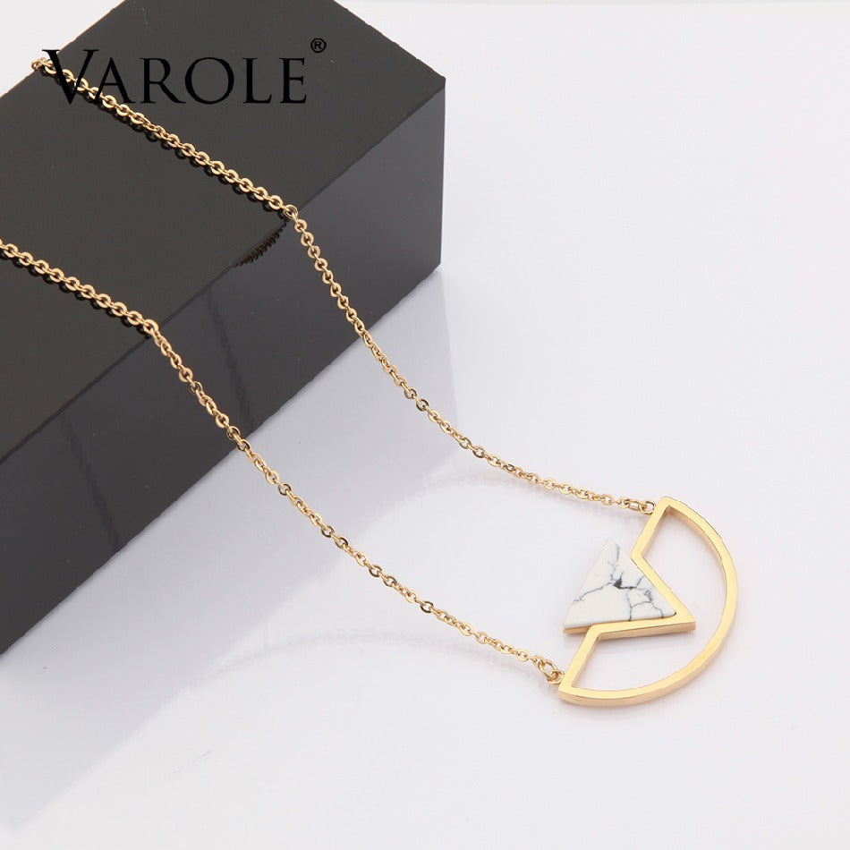 Stainless Steel Gold Color Statement Holiday Jewelry  Howlite Pendant Chain Necklace For Women