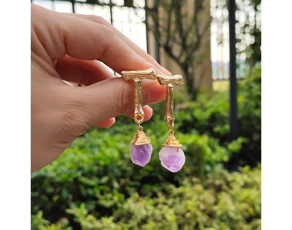 2022  Wholesale retro  26-letter Earrings Jewelry hand-wound light purple Natural Stone Earrings gold plated earrings woman